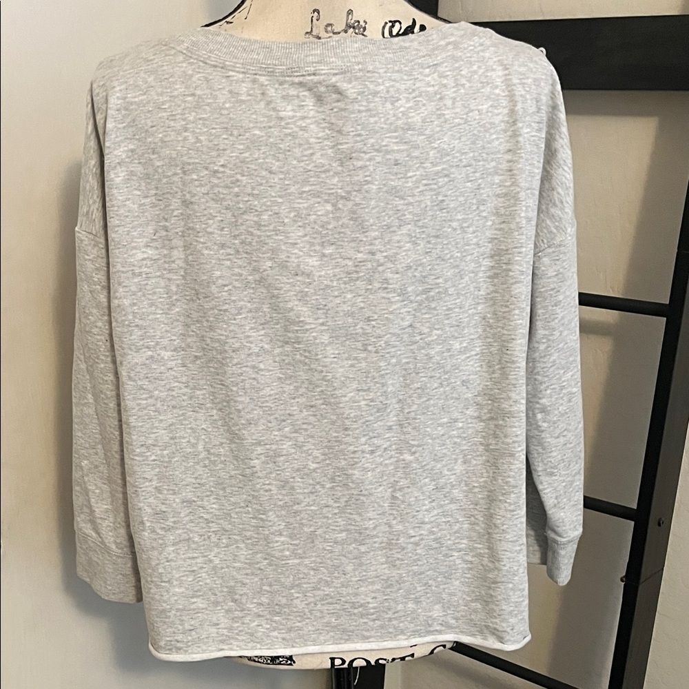 Juicy Couture Live Fast Die In Couture Gray Graphic Pullover Top Comfy Cozy - Picture 5 of 9